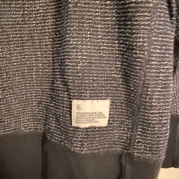 The Legends League men’s sweater - Picture 2 of 3